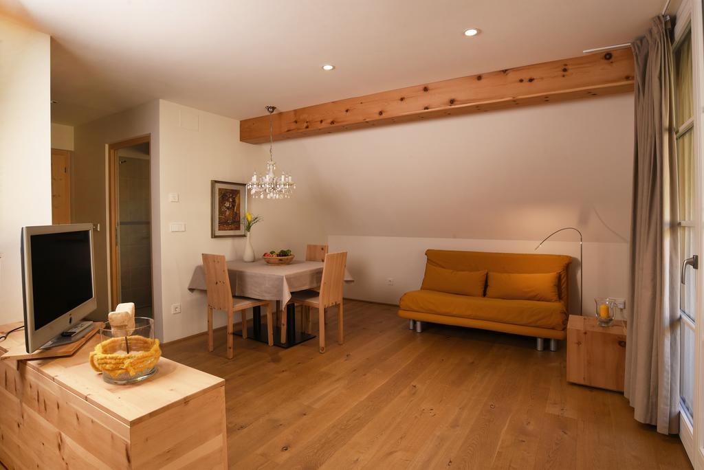 Ferienwohnung Biobauernhof Rosengartner Terlan Exterior foto