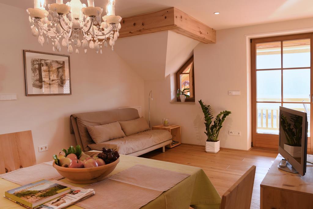 Ferienwohnung Biobauernhof Rosengartner Terlan Exterior foto